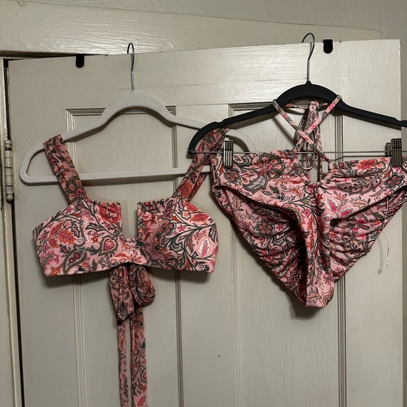 NWOT power to the flower bikini - Picture 3 of 6